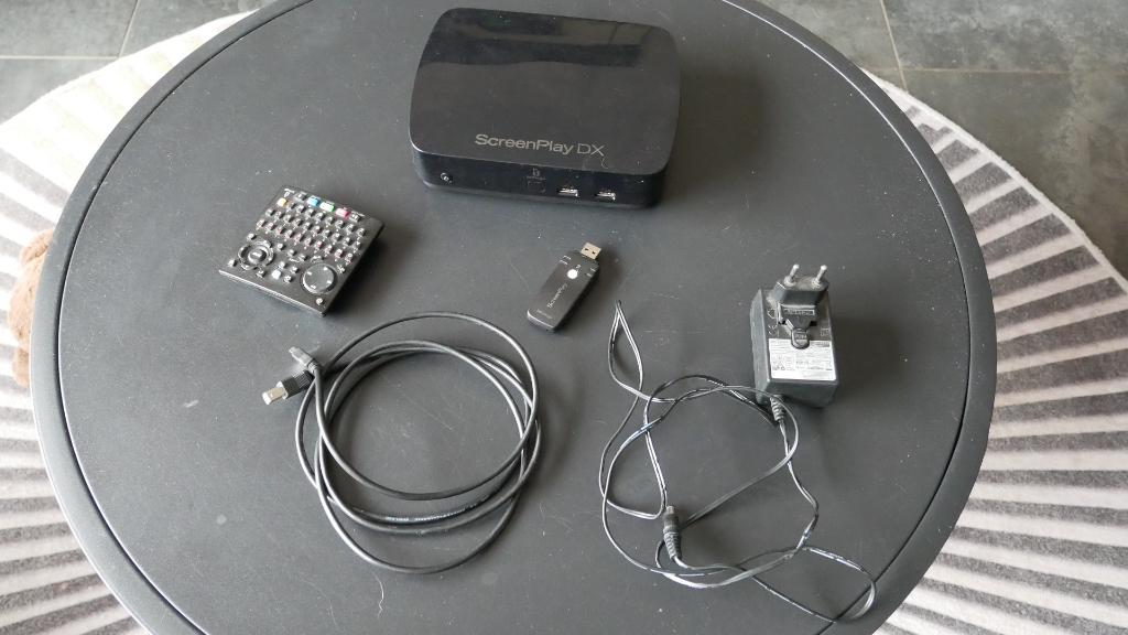 IOMEGA ScreenPlay DX 1TB mediaspeler met Remote, Ophalen of Verzenden, Gebruikt, HDMI, 500 tot 1500 GB