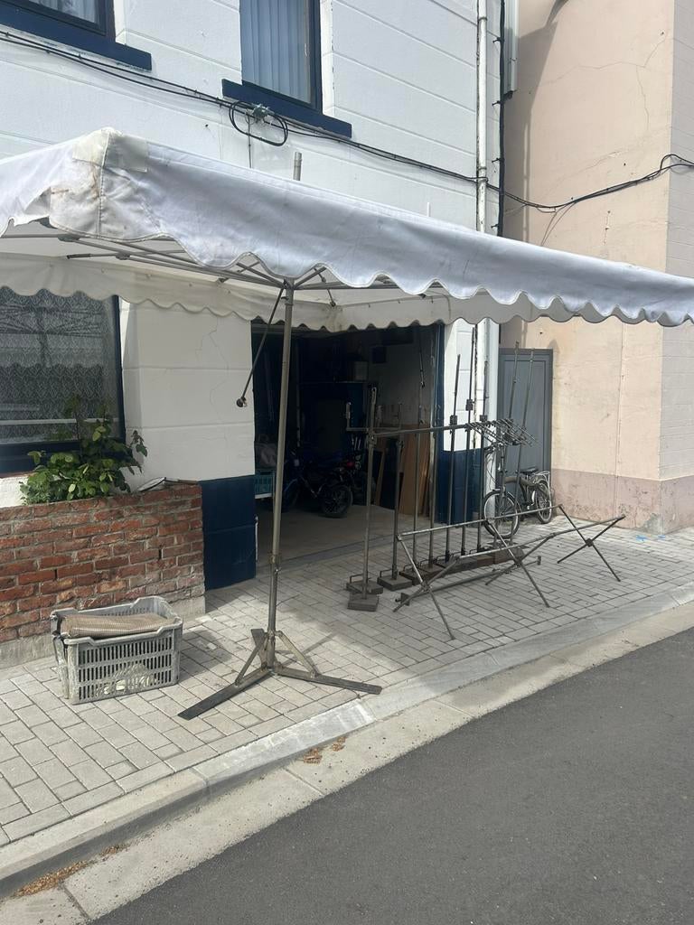 Parasol et poid pour les marché, Enlèvement, Comme neuf