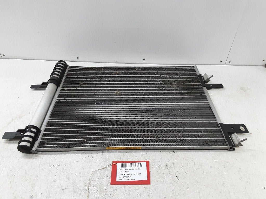 RADIATEUR CLIMATISATION Peugeot 3008 II (M4 / MC / MJ / MR), Mevr. I. Hauben, Utilisé, Rue de l'Espoir 34 34
4030  GRIVEGNÉE, BE