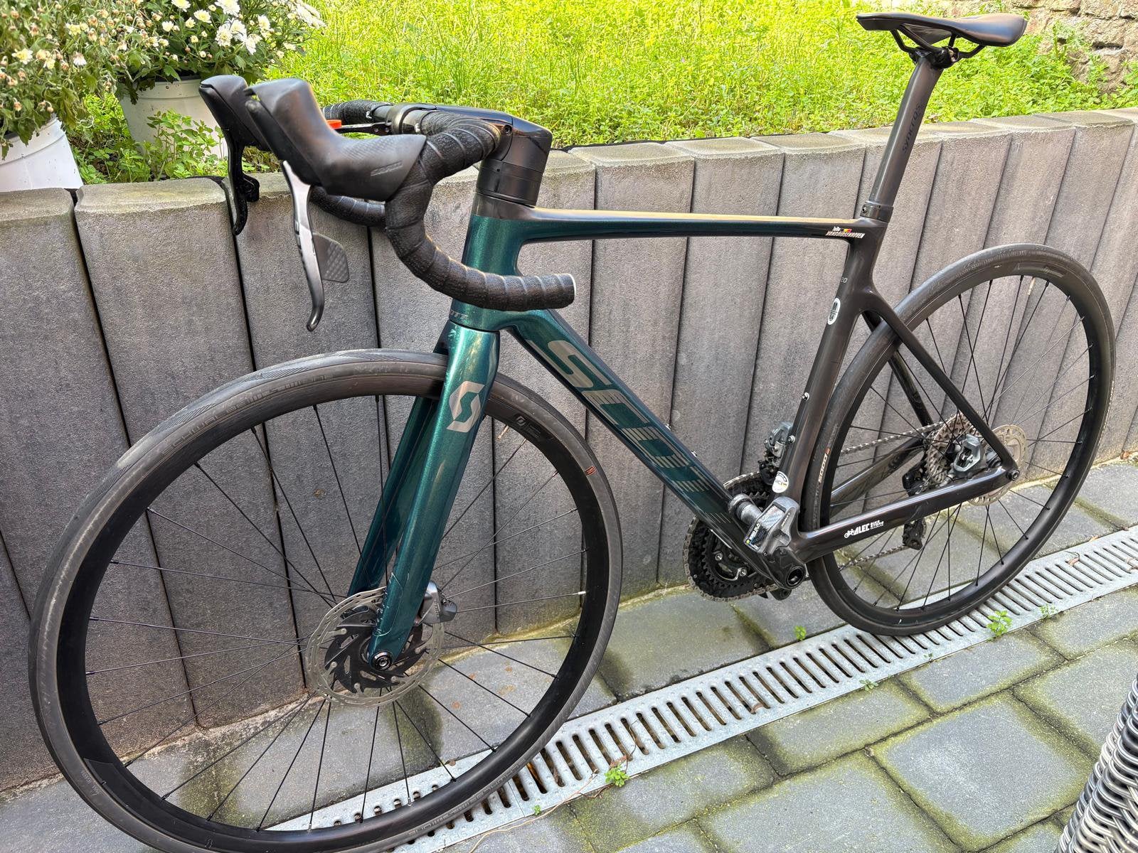 Scott Addict RC20 2022, Ophalen, Gebruikt, Carbon, Heren