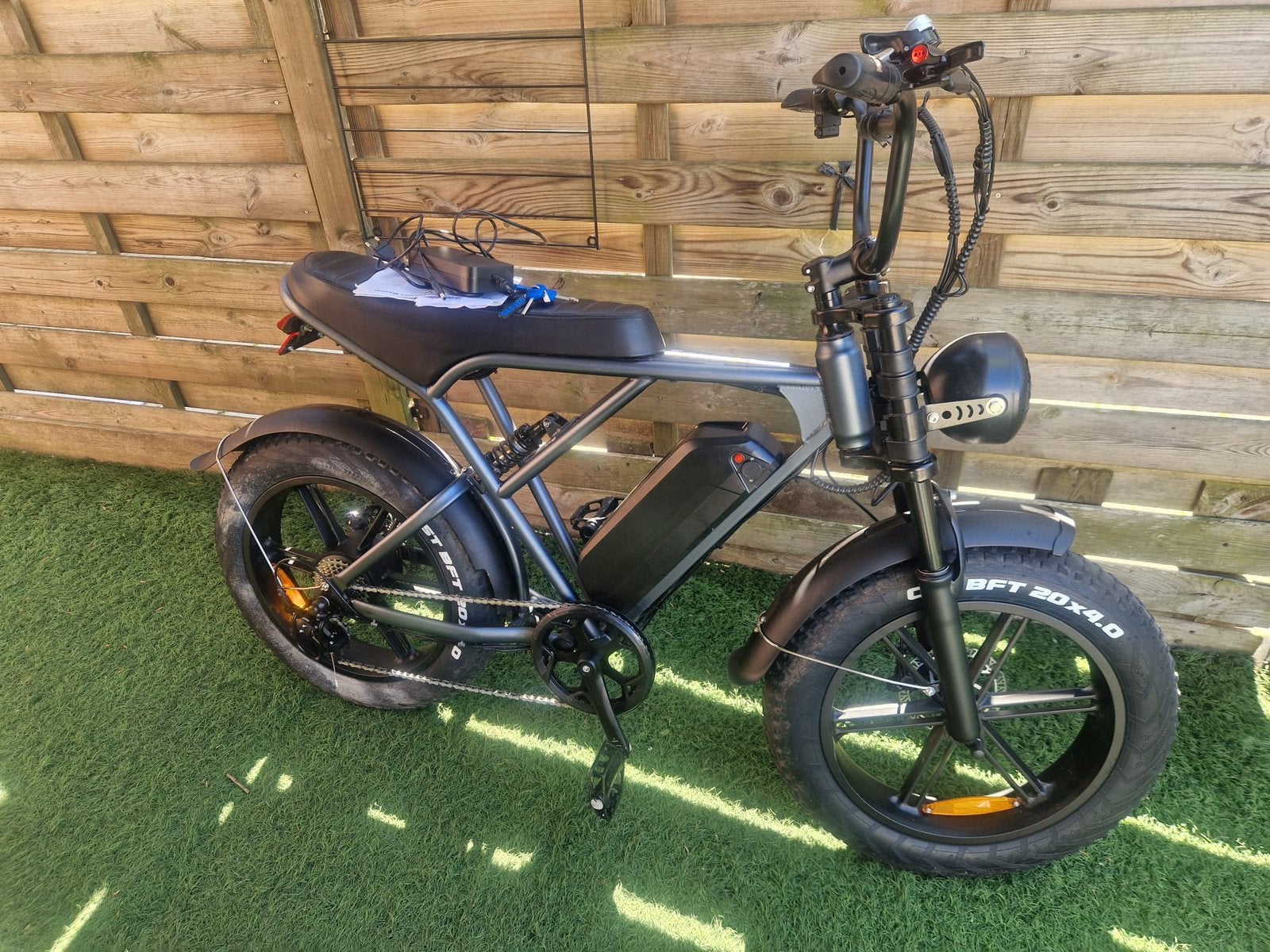 Fatbike v8, Fietsen en Brommers, Elektrische fietsen, Ophalen, Zo goed als nieuw