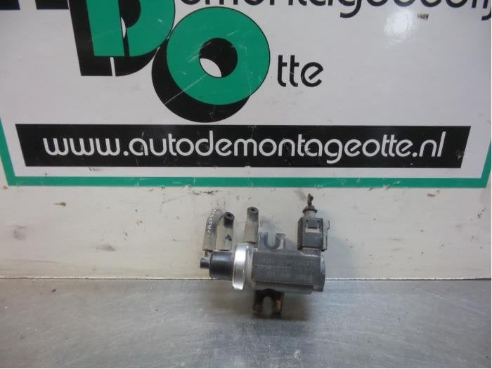 Vacuum ventiel van een Volkswagen Transporter (Transporter 0, Gebruikt, -, Volkswagen, -