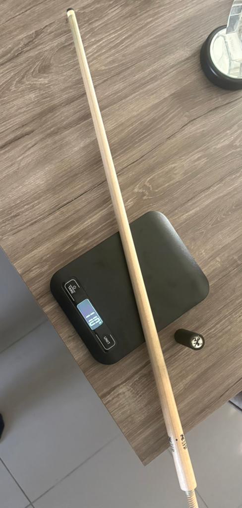 Adam Tech10 top 11 mm 68.5 cm WJ, Sport en Fitness, Biljarten en Poolen, Ophalen, Zo goed als nieuw