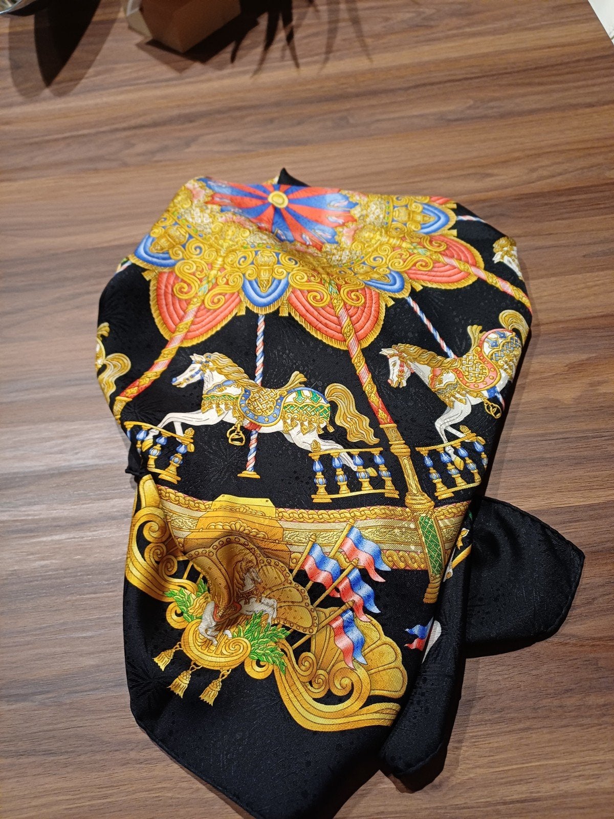 Foulard soie 82cmx82cm neuf, Enlèvement, Neuf