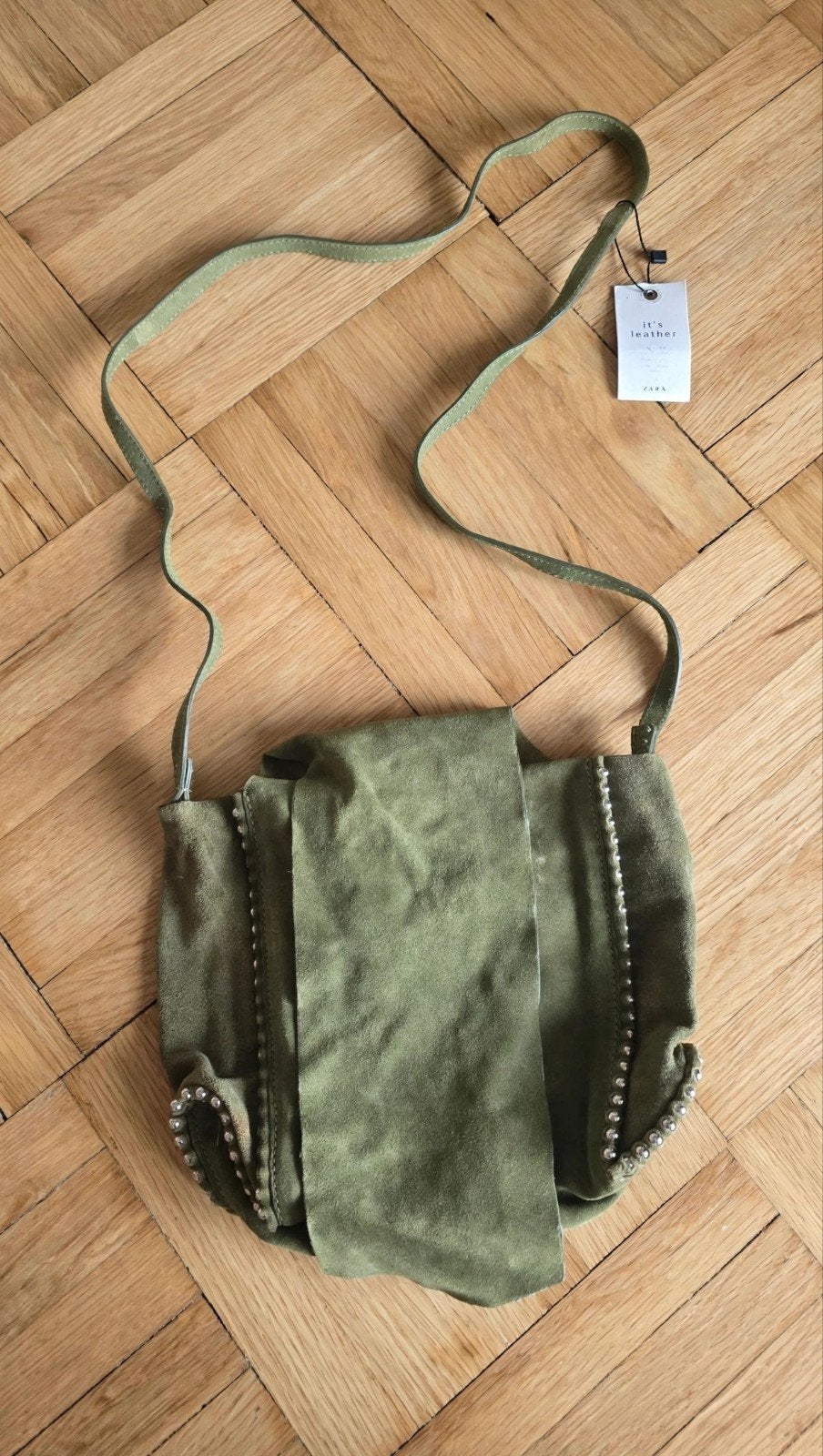 Sac Bandoulière Zara - 100% Cuir de Vache - Daim Kaki Vert O, Enlèvement ou Envoi, Vert, Cuir