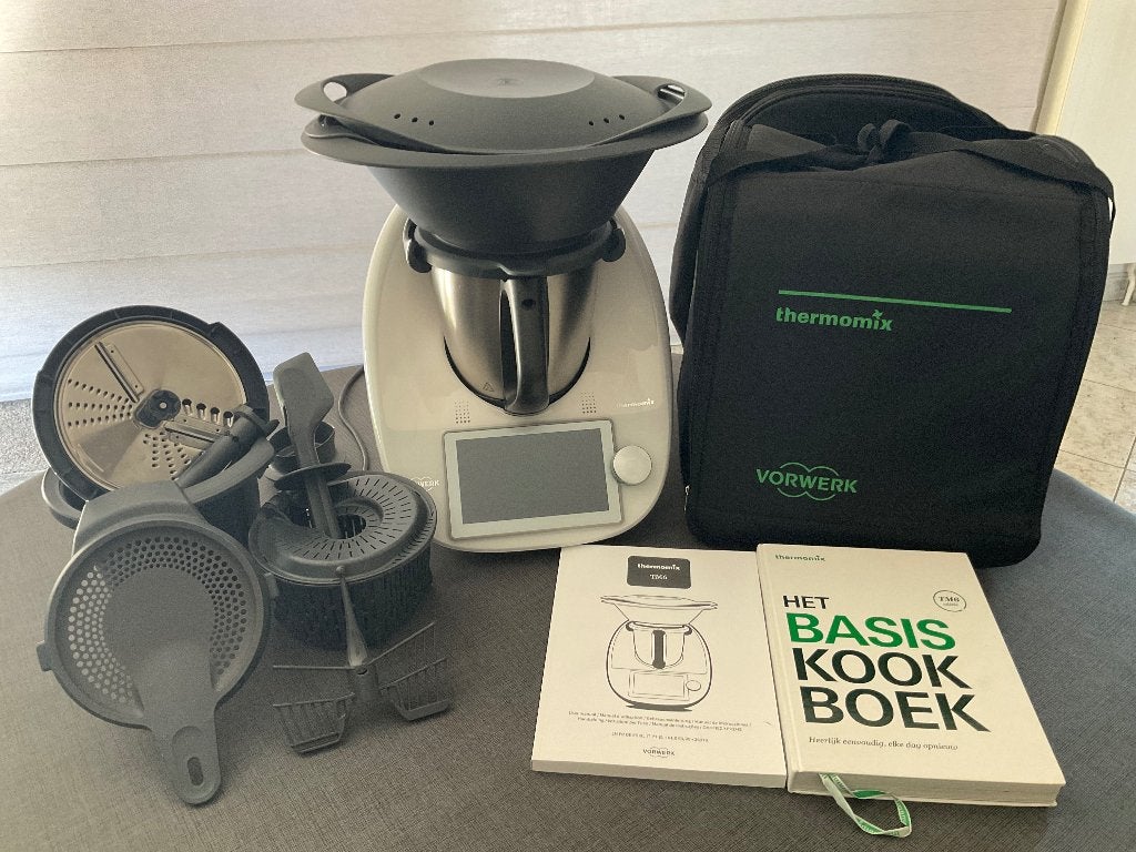 Thermomix TM6, Elektronische apparatuur, Keukenmixers, 2 tot 3 liter, Ophalen, Zo goed als nieuw, 3 snelheden of meer