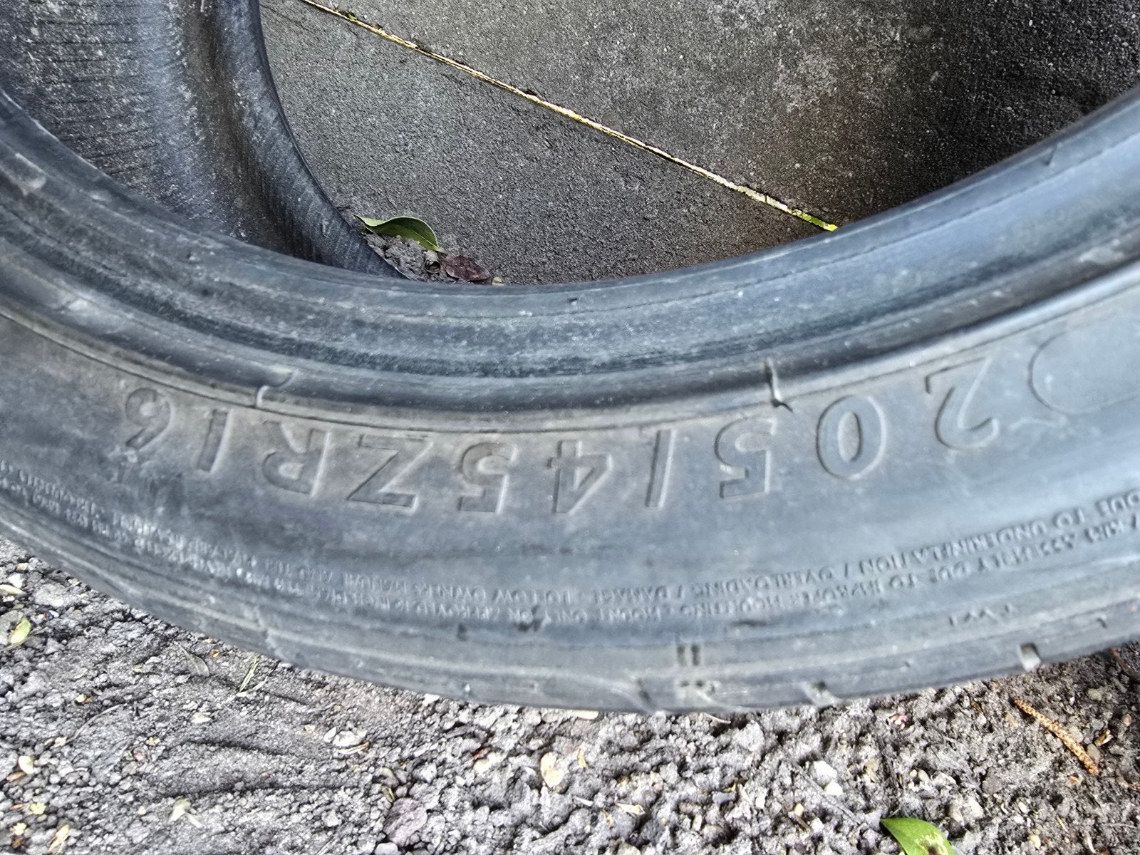 Pneus sport 9000, Enlèvement, Neuf