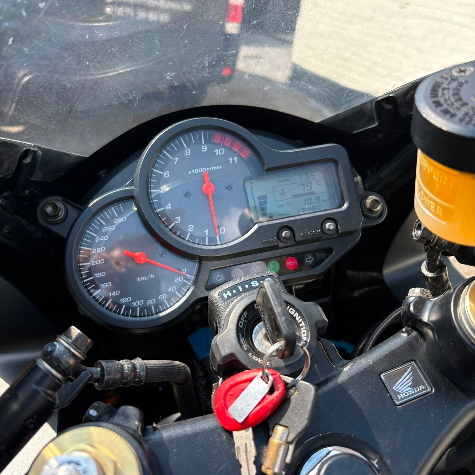 Honda VTR 1000 Firestorm noir mat, Motos, Particulier