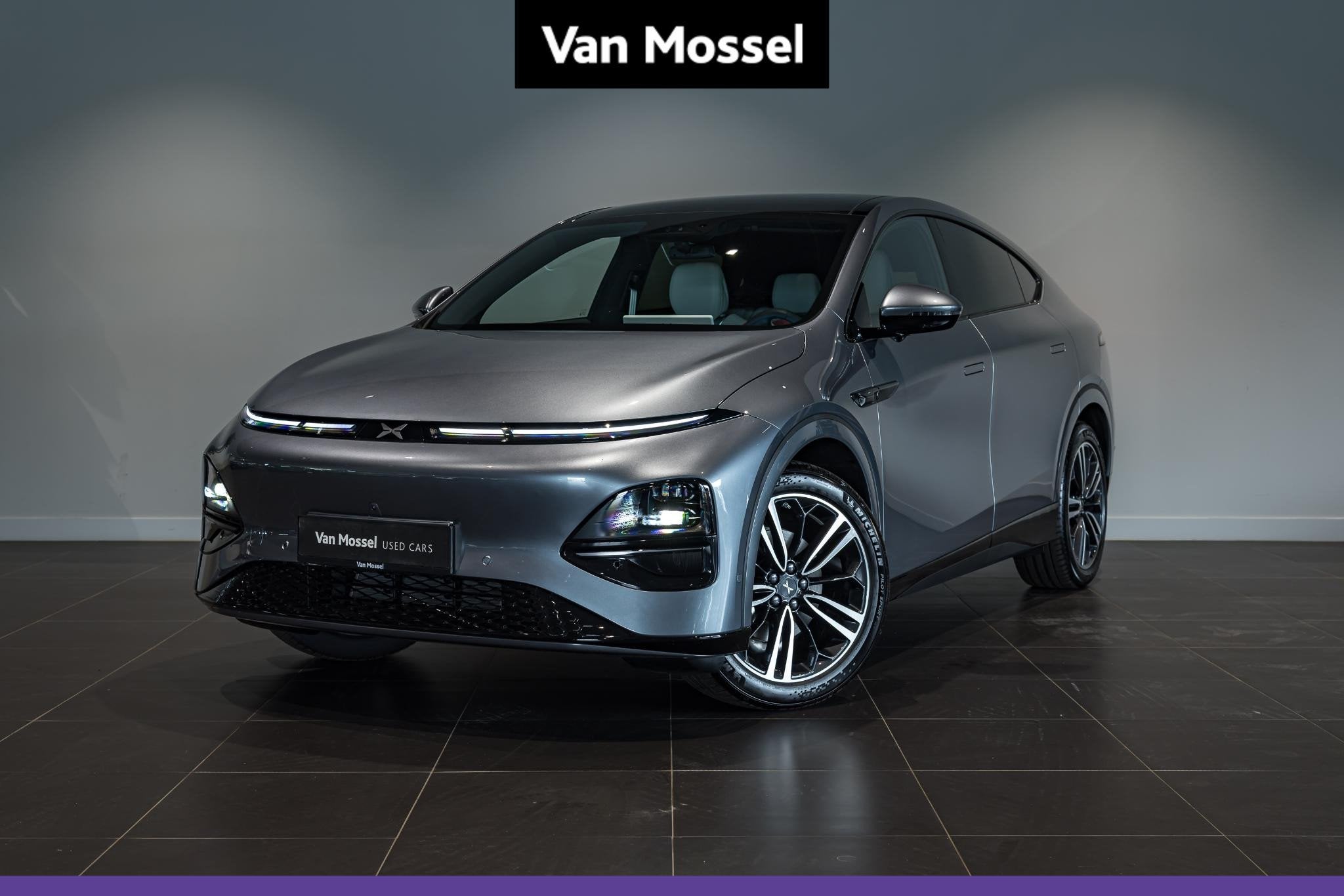 XPENG G6 Standard Range | SOH 100% | PANO DAK | TREKHAAK | L, Auto's, Achterwielaandrijving, Gebruikt, Zwart, Leder