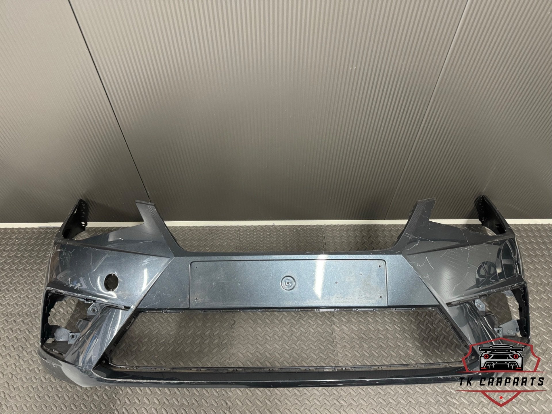 Seat ibiza 6f pare-chocs avant 6f0807221D, Autos : Pièces & Accessoires, Carrosserie & Tôlerie, Pare-chocs, Seat, Avant, Utilisé