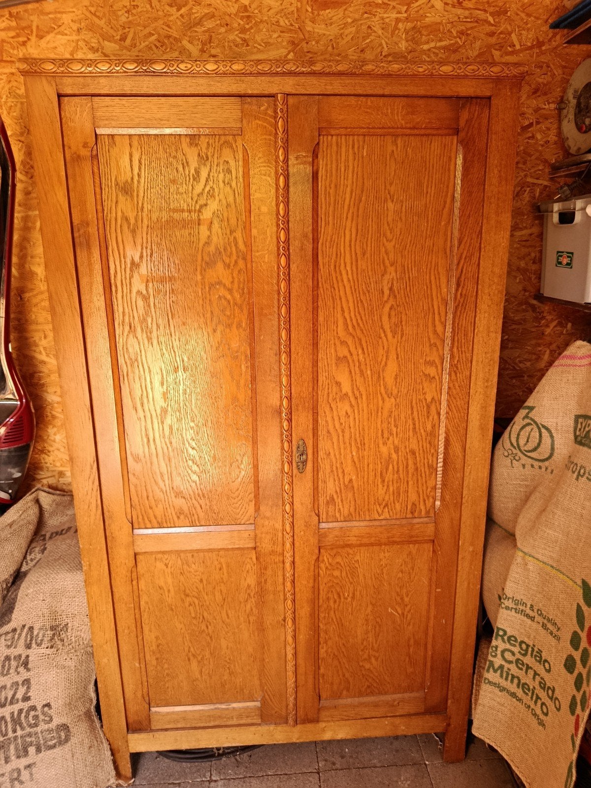 Armoire, Enlèvement