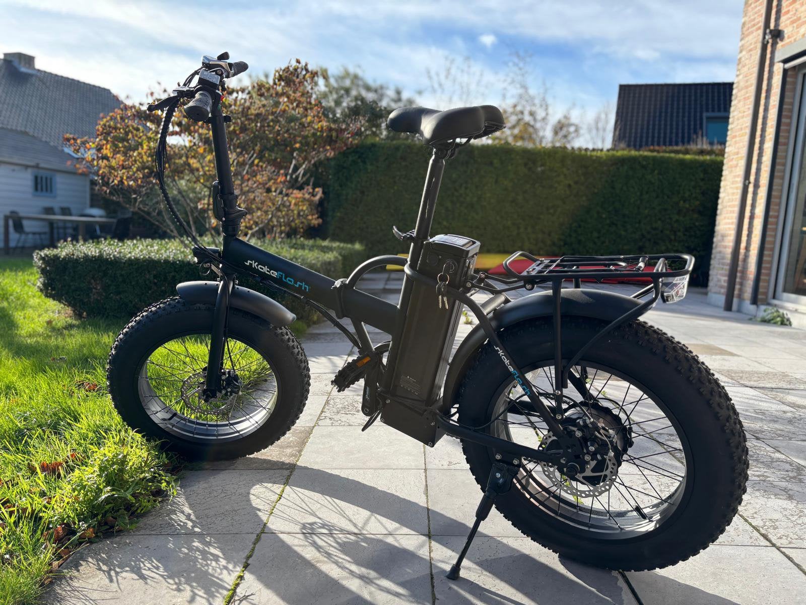 Nieuwe elektrische fiets, Ophalen, Nieuw, 30 tot 50 km per accu, Overige merken
