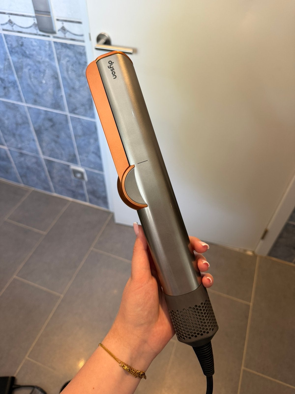 Dyson Airstrait, Handtassen en Accessoires, Uiterlijk | Haarverzorging, Ophalen, Zo goed als nieuw, Krultang of Stijltang