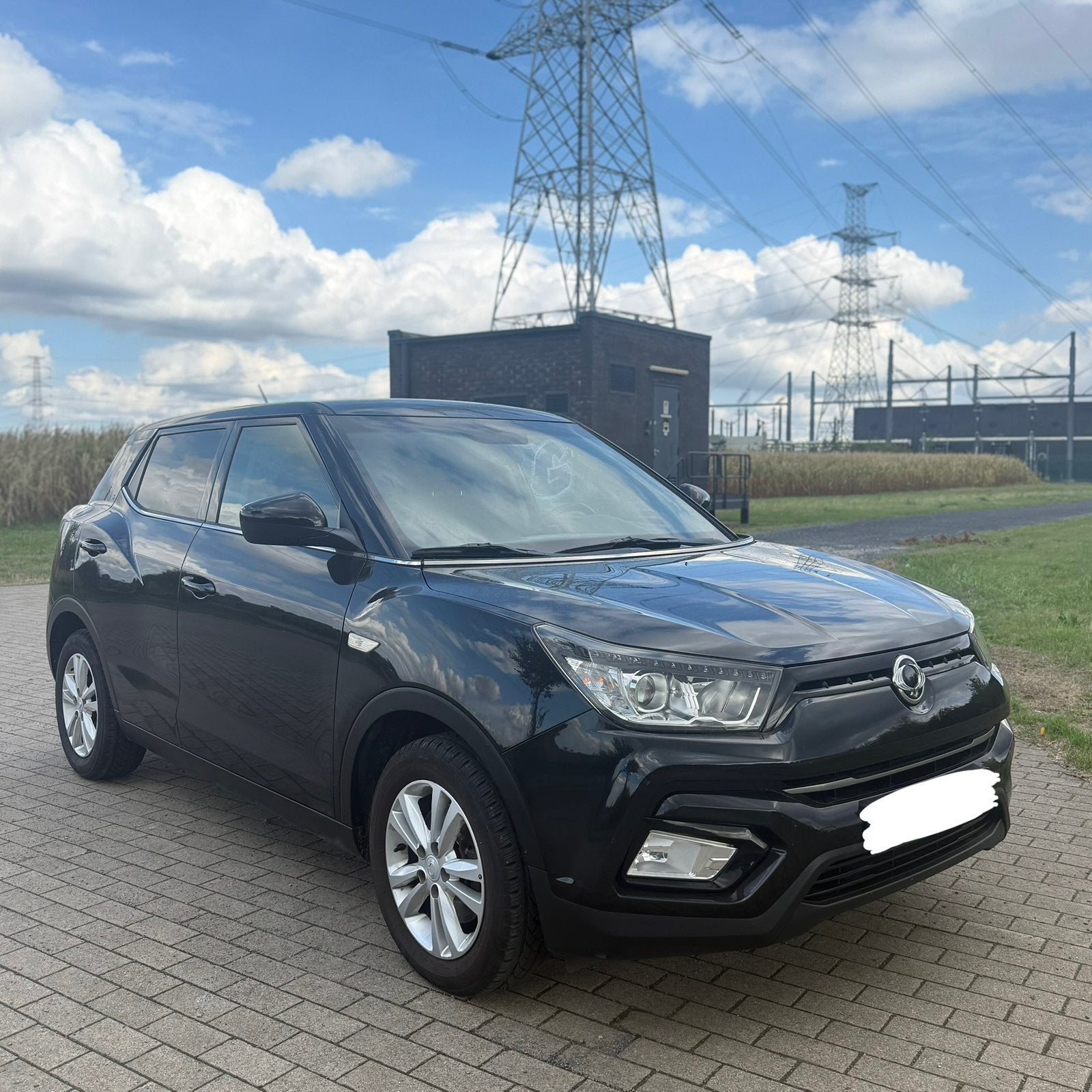 SsangYong Tivoli avec *54 000 KM* 2018 1.6 essence, Autos, Bluetooth, Achat, Euro 6, Boîte manuelle