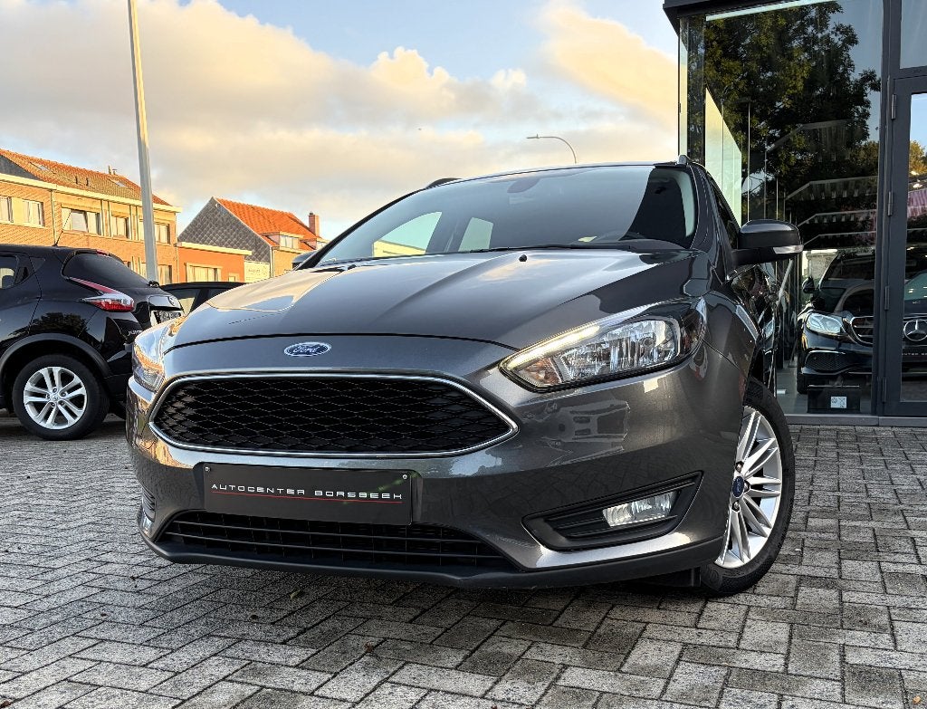 Ford Focus 1.0 EcoBoost - CARPLAY, Autos, Ford, Focus, Argent ou Gris, Achat, 998 cm³