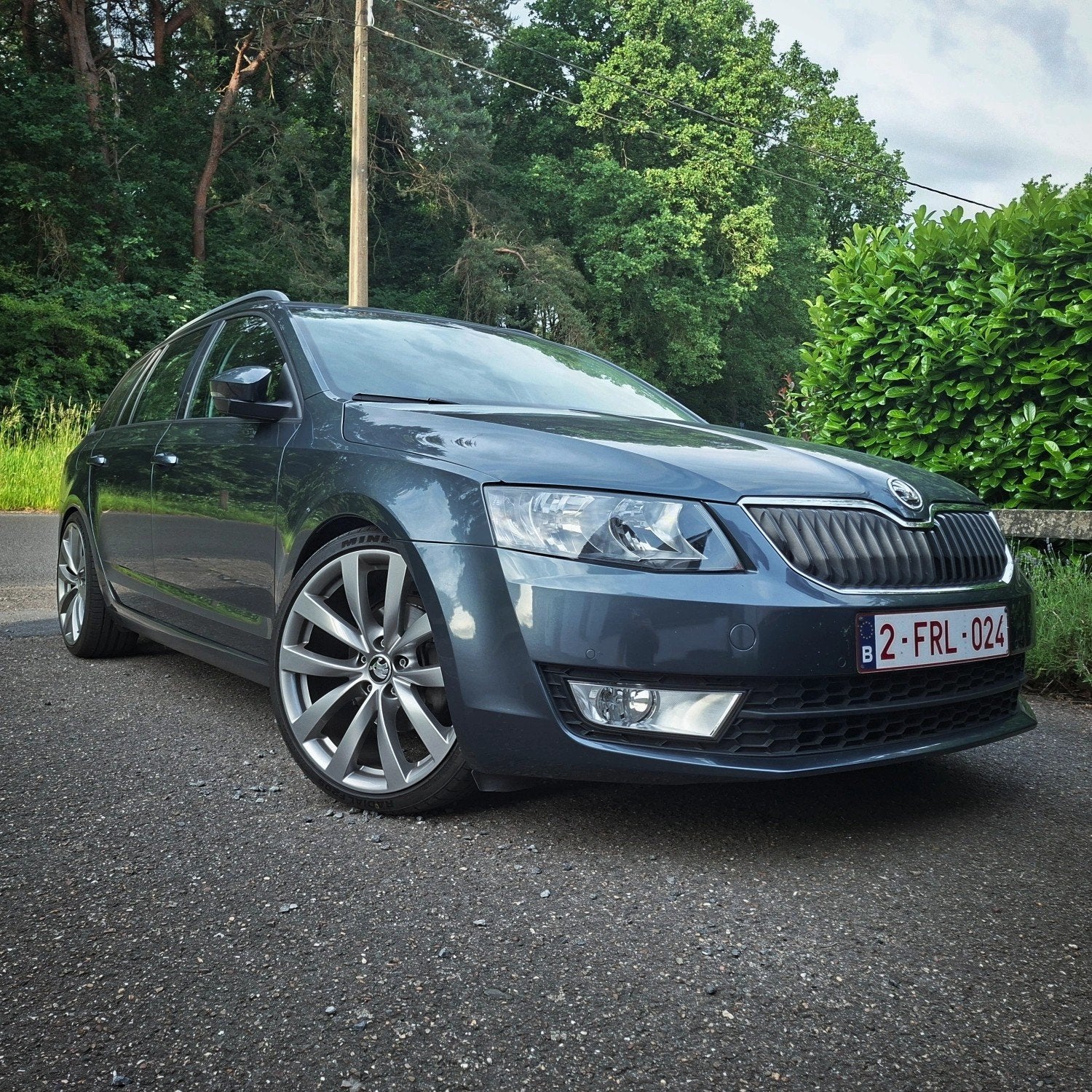 VW Sagatti 19 pouces 5 x 112, Autos : Pièces & Accessoires, Pneus & Jantes, Enlèvement, Pneus été, Pneu(s)