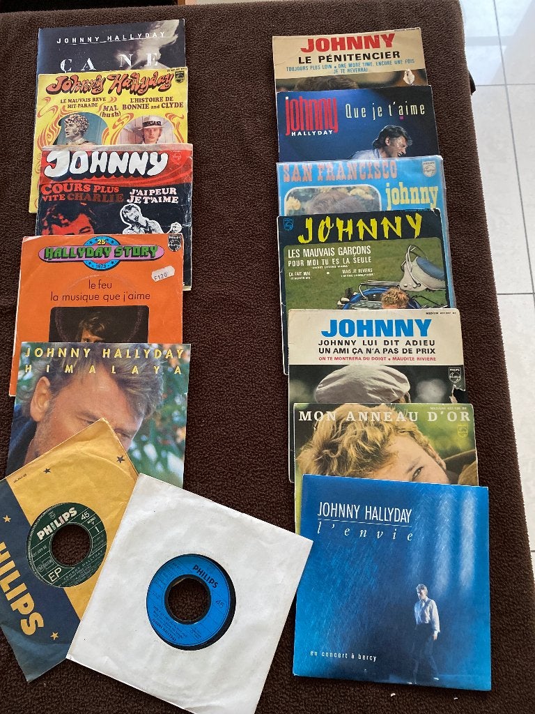 Johnny Hallyday  lot de 45 tours, CD & DVD, Enlèvement, Utilisé, Pop rock