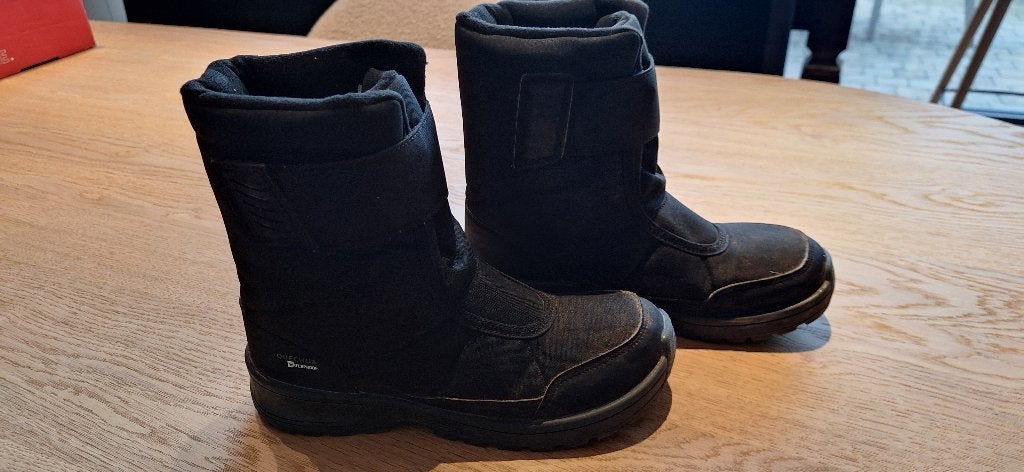 sneeuwschoenen 37, Kinderen en Baby's, Jongen of Meisje, Ophalen of Verzenden, DECATHLON., Laarzen