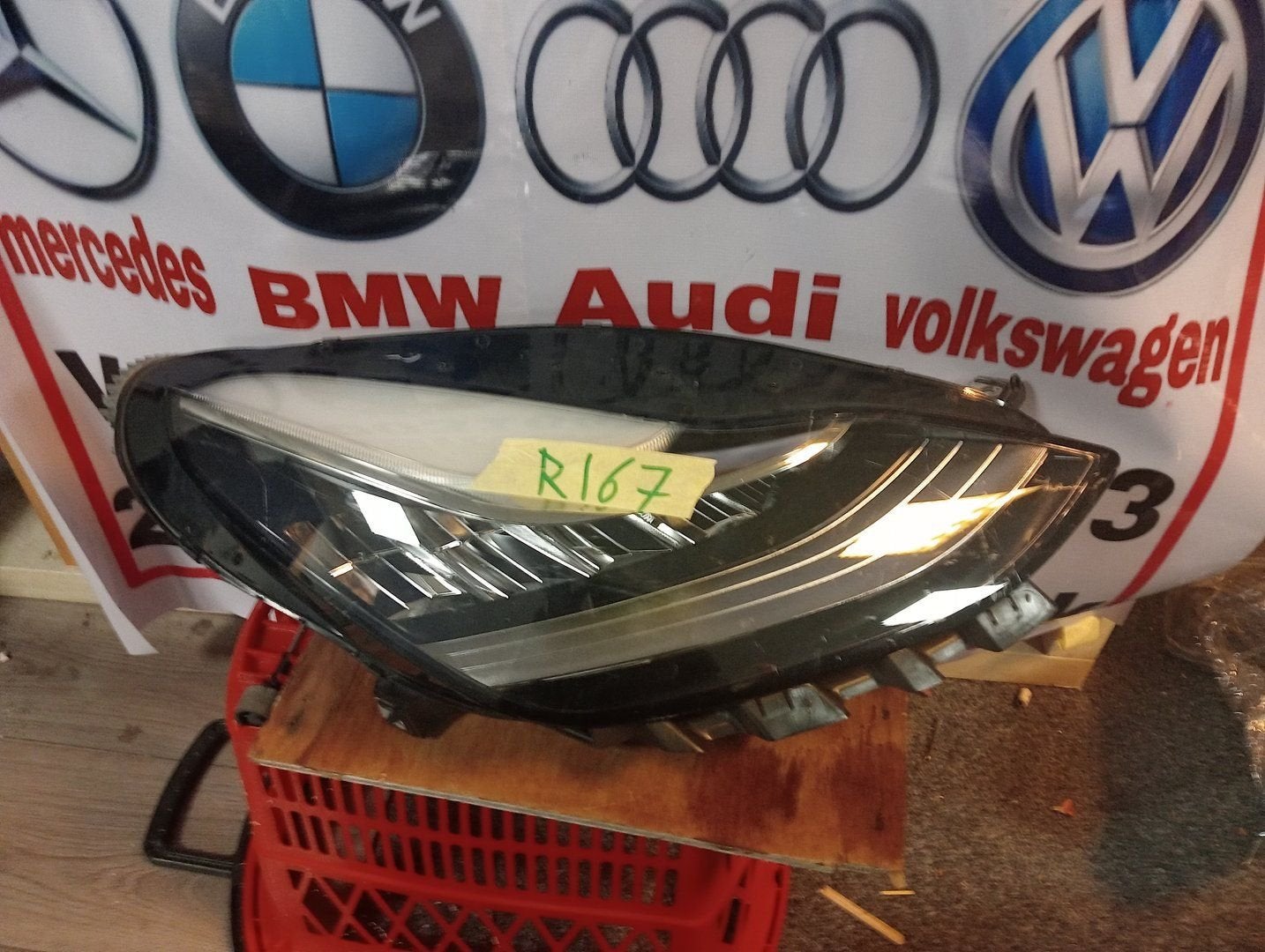 Tesla Model 3 Y 2017-2022 LED Rechts F00HTE701609, -, Utilisé, Autres marques automobiles, -