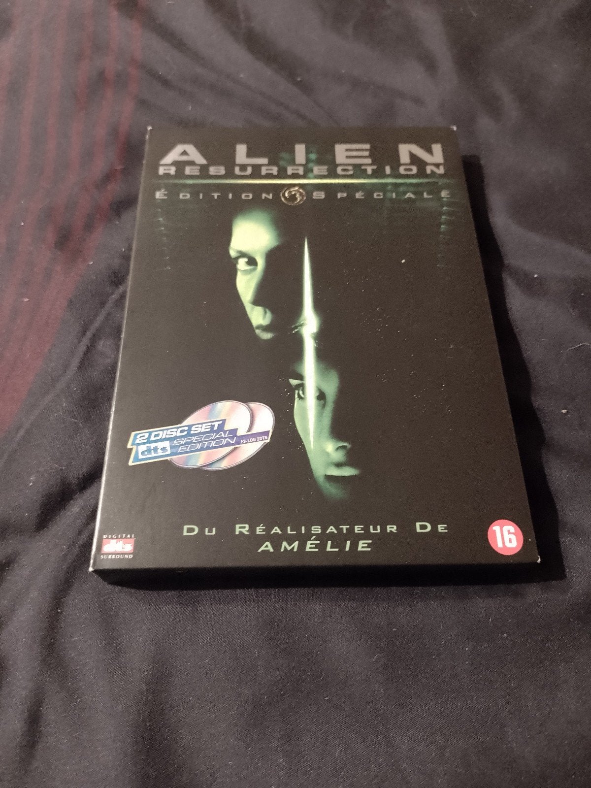 A vendre en coffret dvd édition spécial Alien Résurrection, CD & DVD, DVD | Science-Fiction & Fantasy, Enlèvement ou Envoi, Science-Fiction