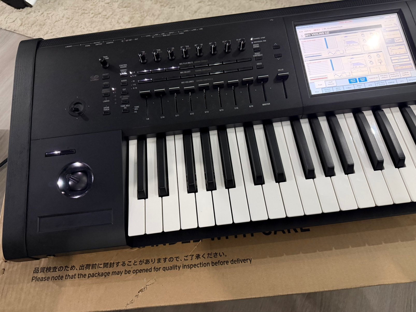 Korg kronos 3 61 met doos, Muziek en Instrumenten, Ophalen, Zo goed als nieuw, 61 toetsen, Korg