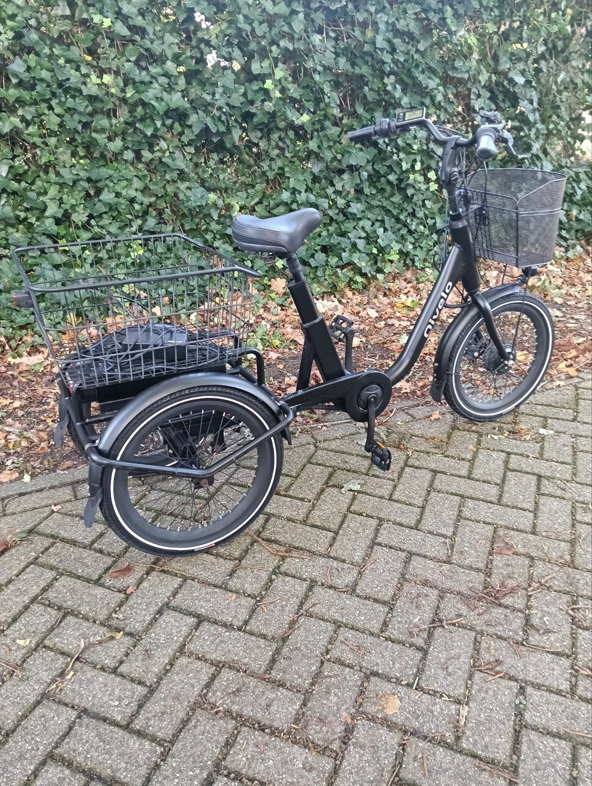 Tricycle électrique Qivelo, batterie neuve, garantie d'un an, Vélos & Vélomoteurs, Enlèvement ou Envoi, Comme neuf, Frein à disque