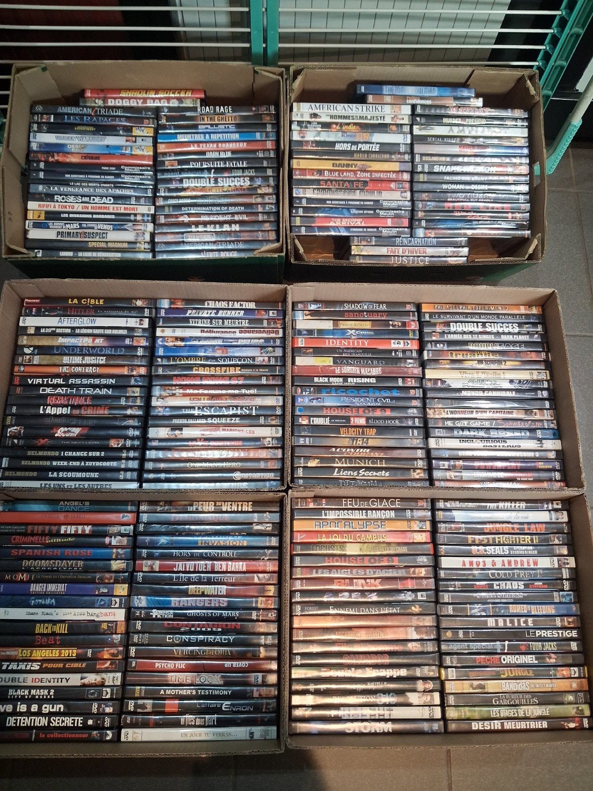 DVD, tout en français., Enlèvement