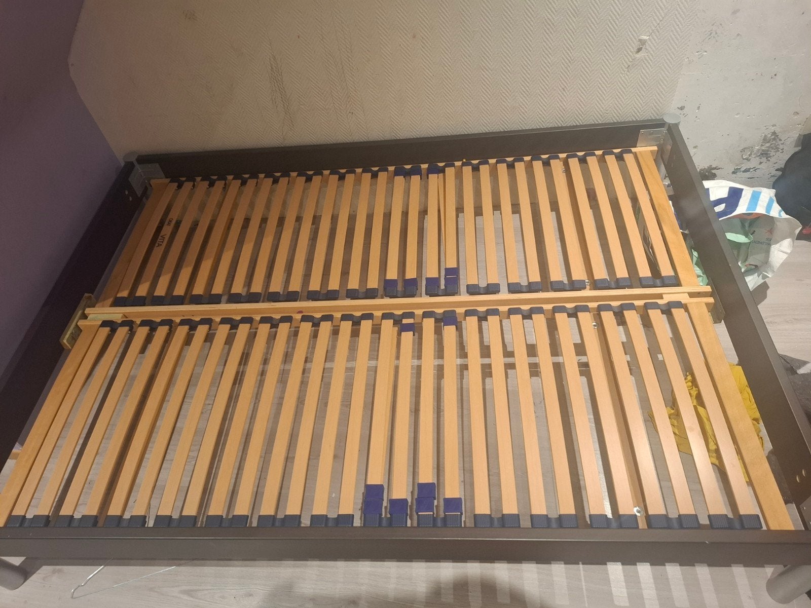 lit 160200cm, Ophalen, Zo goed als nieuw, Bedbodem, 200 cm