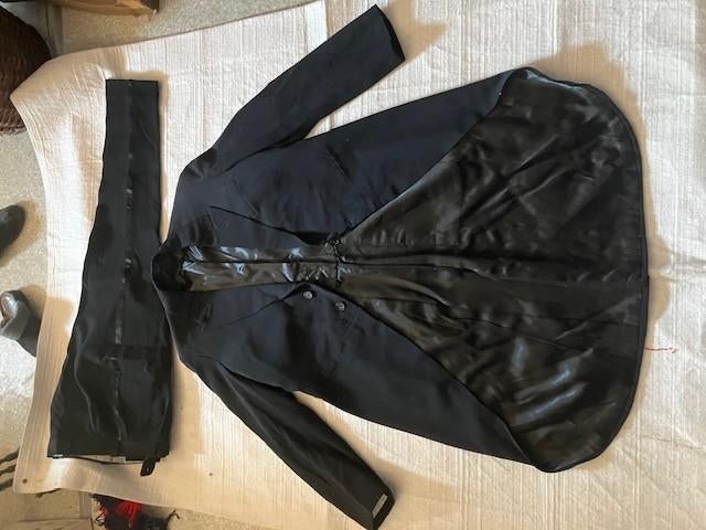 zwarte slipjas en broek, Verzenden, Gedragen, Zwart