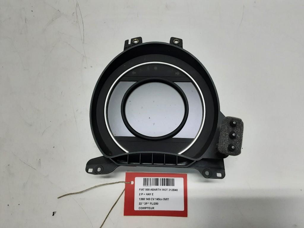 KM TELLER Abarth 500 / 595 / 695 (01-2008/-) (7357510430), Auto-onderdelen, Dashboard en Schakelaars, Gebruikt, Overige automerken