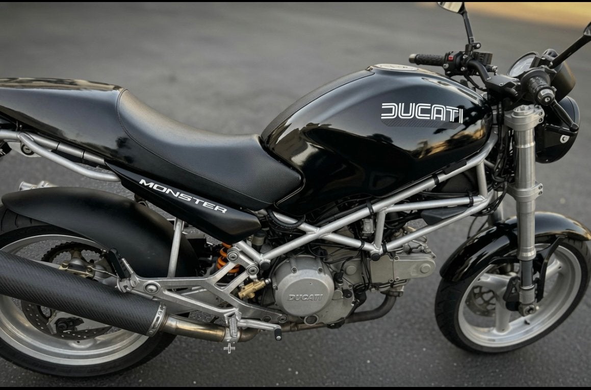 Ducatie Monster 600 cc, Enlèvement, Utilisé