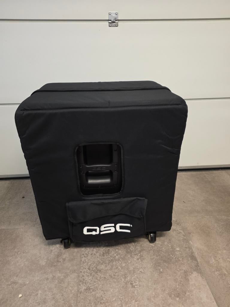 QSC KS118 Actieve Subwoofer NIEUWSTAAT – Slechts 1x gebruik, Musique & Instruments, Amplis | Clavier, Moniteur & Sono, Enlèvement