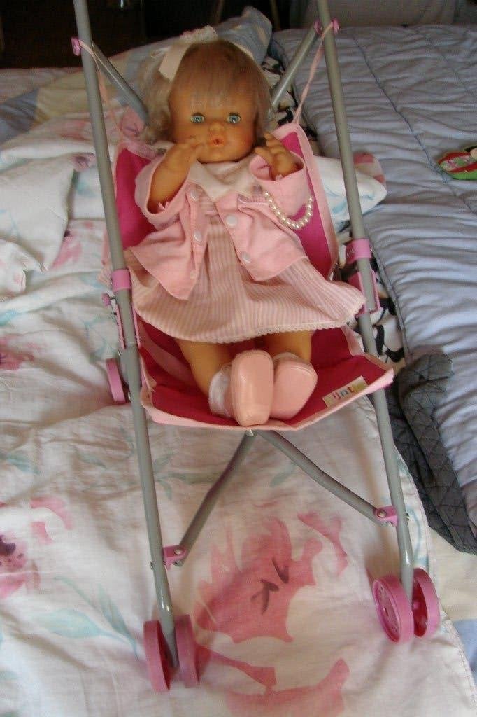 poppen buggytje met pop nenuco, Ophalen, Zo goed als nieuw, Overige typen