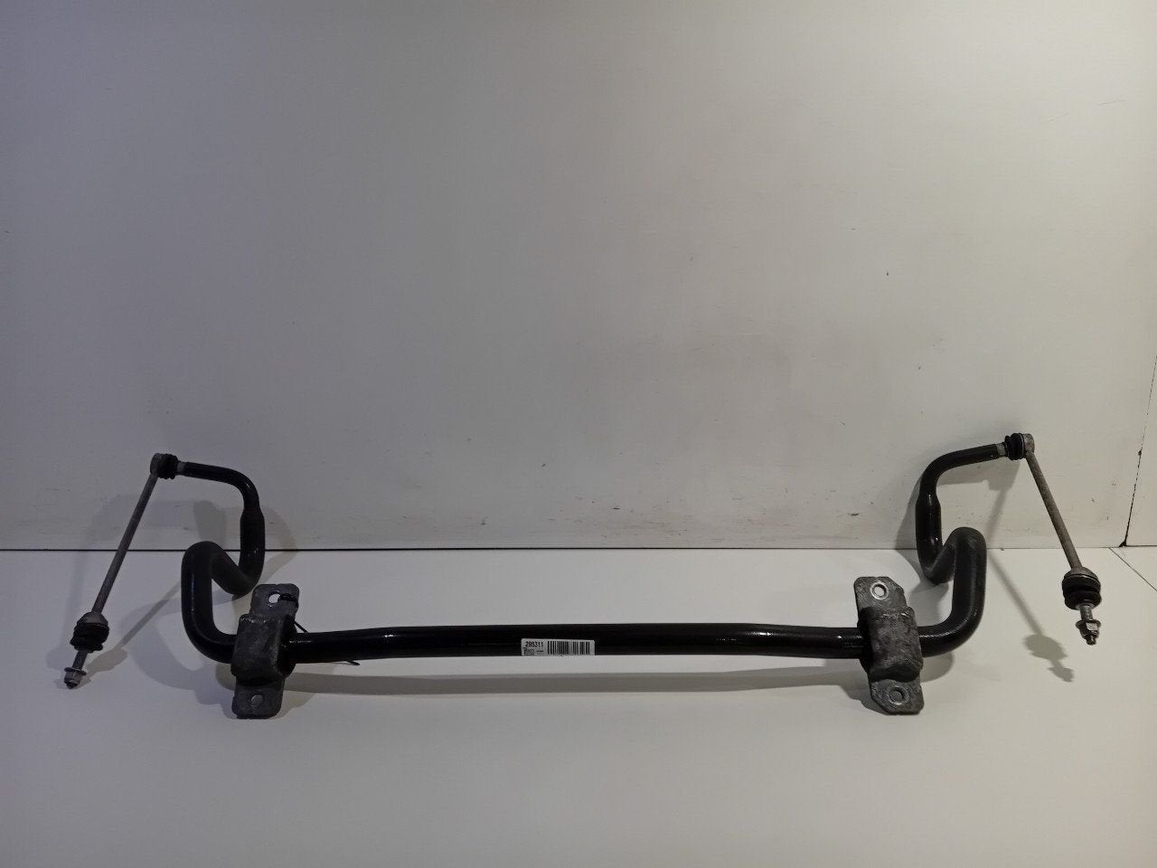 Stabilisatorstang voor Mercedes-Benz EQ-Klasse, Onderdelen@venauto.nl, Van der Ven Autorecycling B.V., Gebruikt, Ettenseweg 76, 4706 PB Roosendaal, The Netherlands