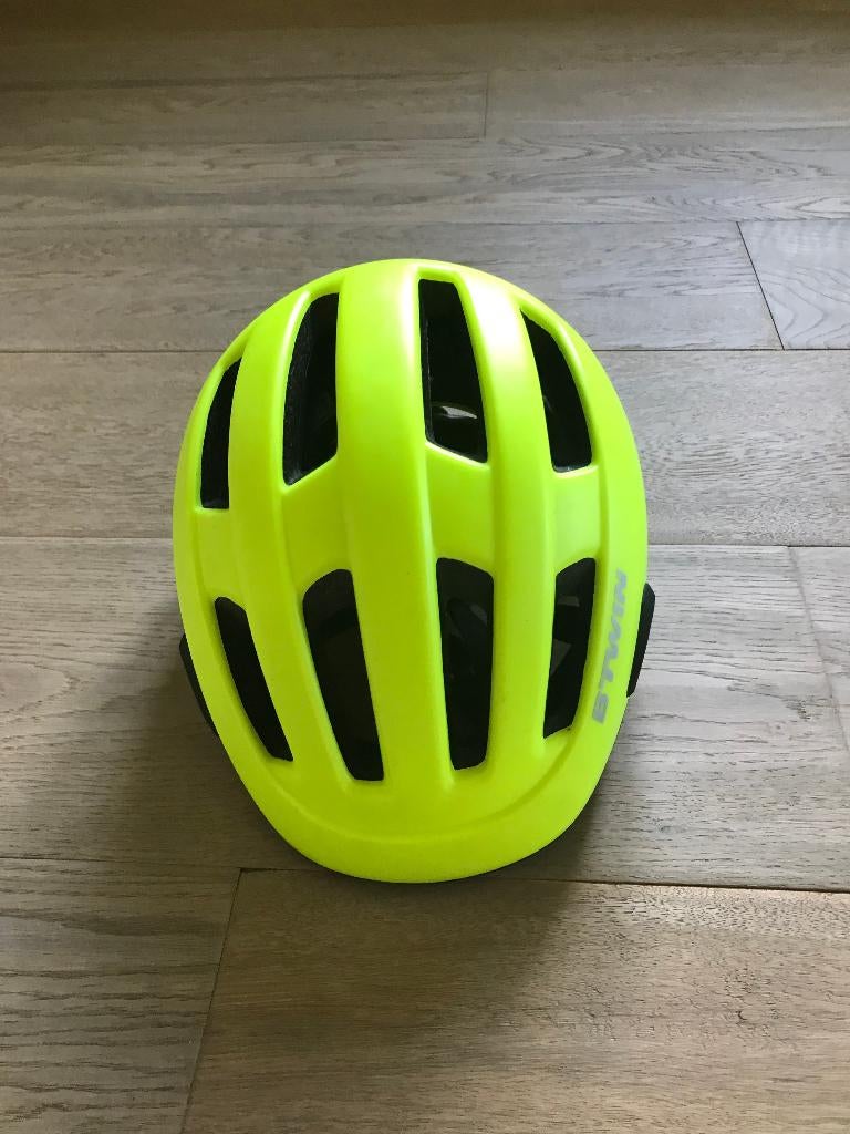 Fietshelm (2 stuks), Ophalen, M, Jongen of Meisje, Zo goed als nieuw