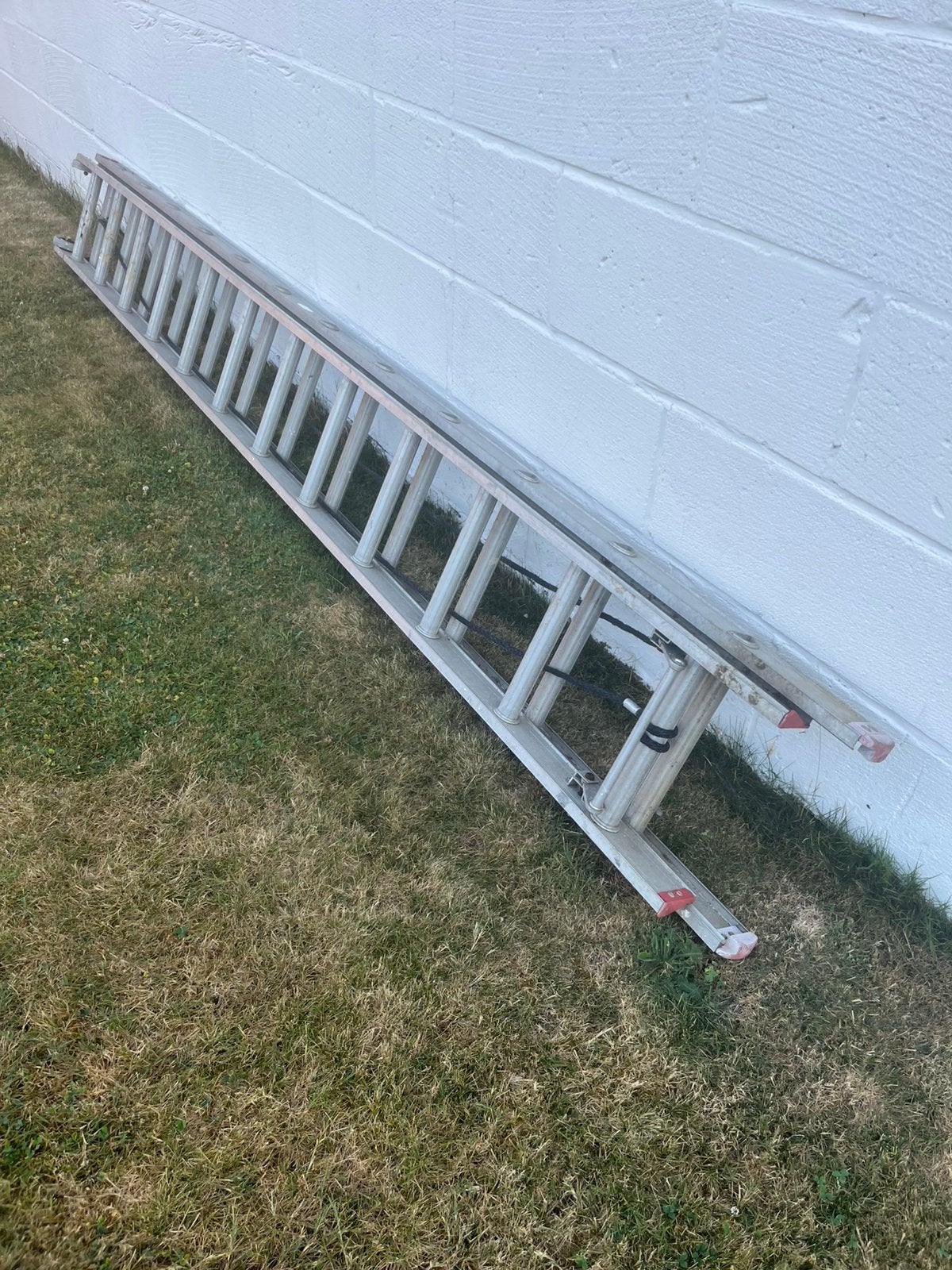 Échelle en aluminium en bon état : 3,60 de hauteur, Bricolage & Construction, Enlèvement, Comme neuf, Échelle