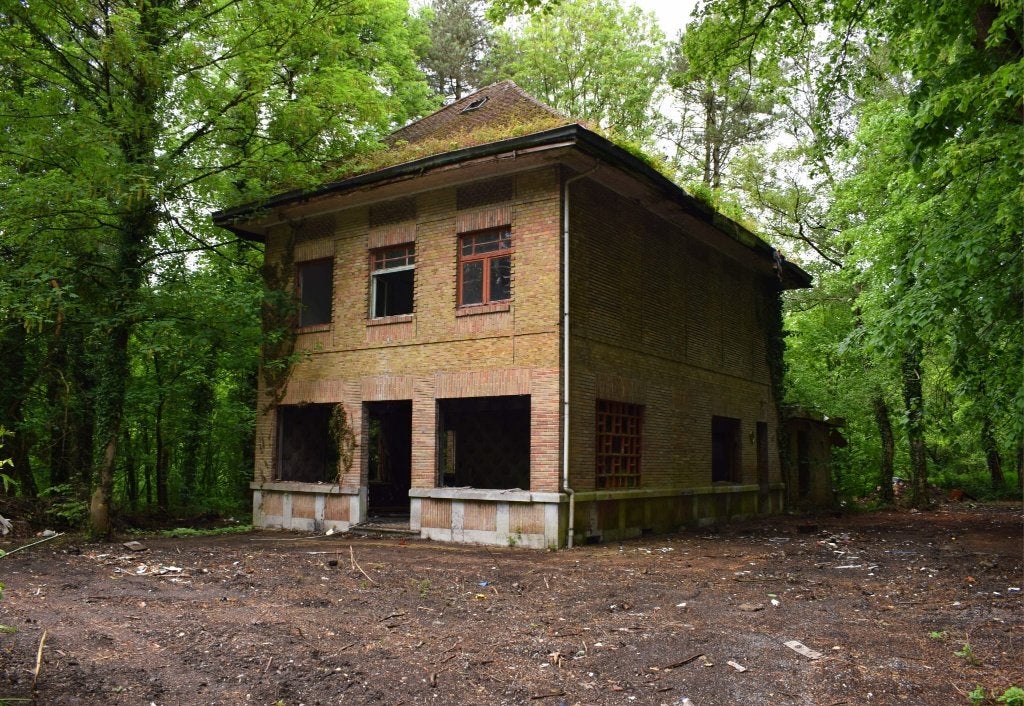 Villa 4 façades, Immo, Maisons à vendre, 1000 à 1500 m², Jodoigne, 5 pièces, Maison individuelle