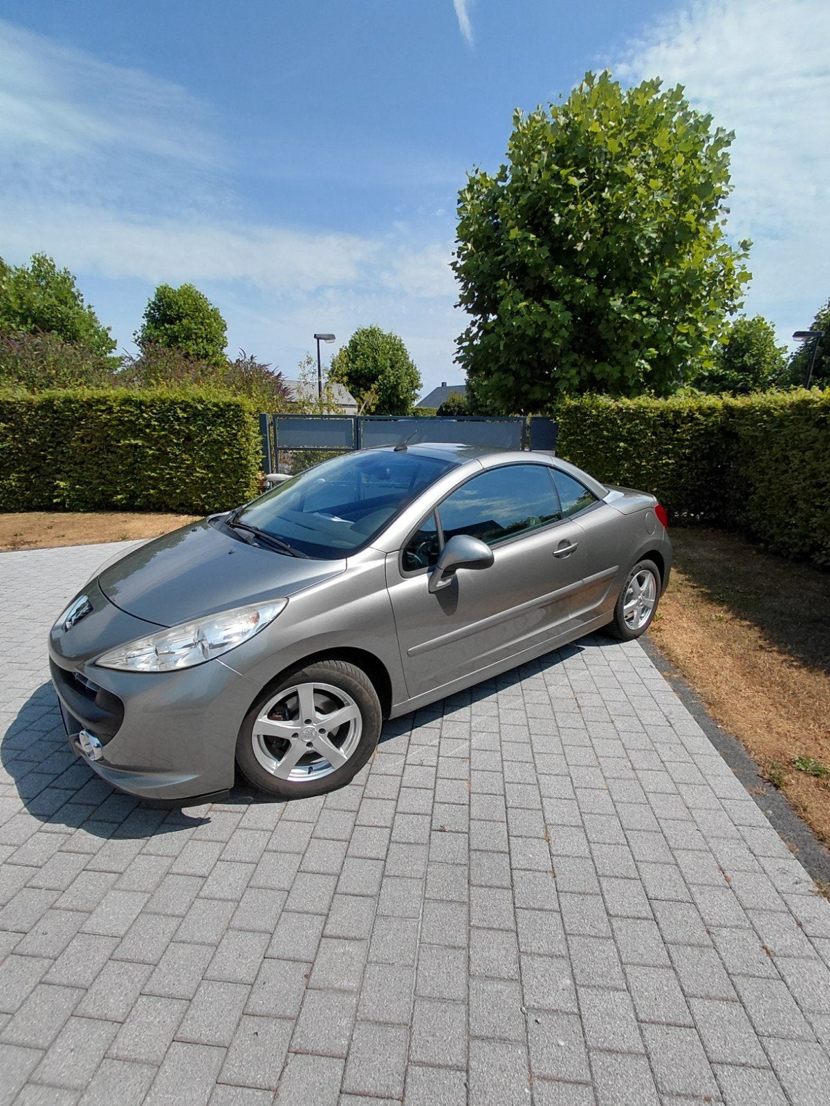 peugeot 207cc cabriolet, Autos, Cuir, Achat, Cabriolet, Carnet d'entretien