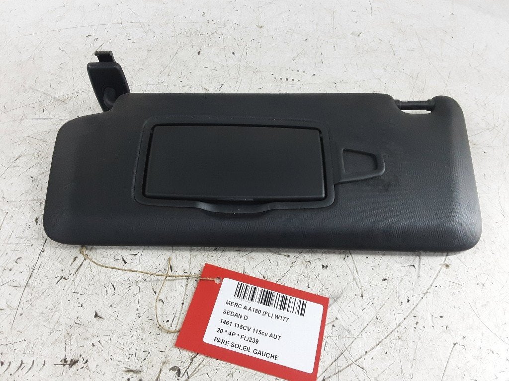 ZONNEKLEP LINKS Mercedes-Benz A Limousine (177.1), Gebruikt, Mercedes-Benz, Dialog.mb@mercedes-benz.com, Mercedes-Benz AG