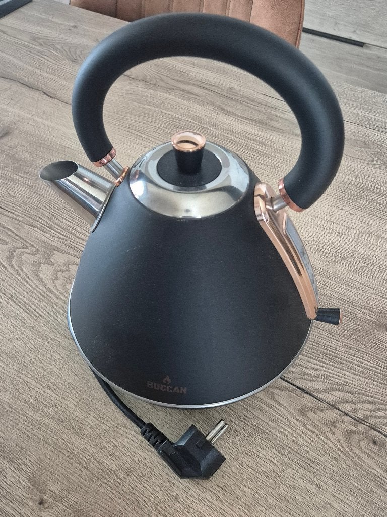 Waterkoker Buccan, 1 tot 2 liter, Ophalen, Zo goed als nieuw
