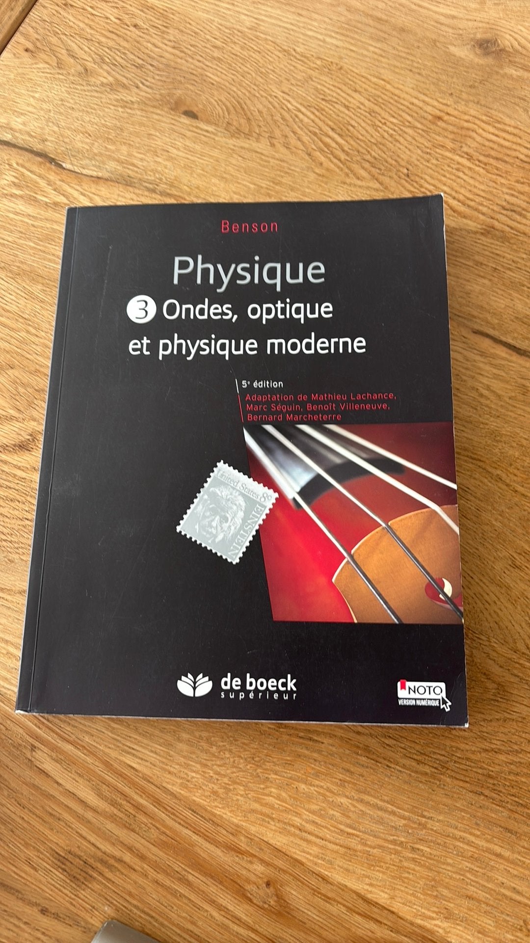 Harris Benson– Physique 3 Ondes, optique et physique moderne, Livres, Enlèvement ou Envoi, Utilisé