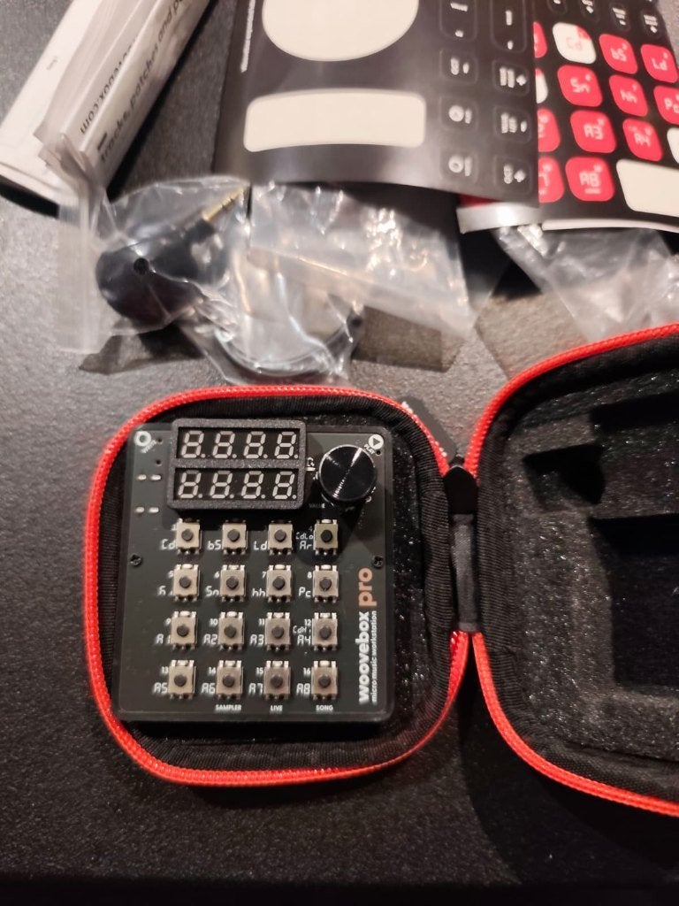 Woovebox 2.0 met alle accesoires groovebox, Muziek en Instrumenten, Drumcomputers, Ophalen of Verzenden, Zo goed als nieuw, Overige merken