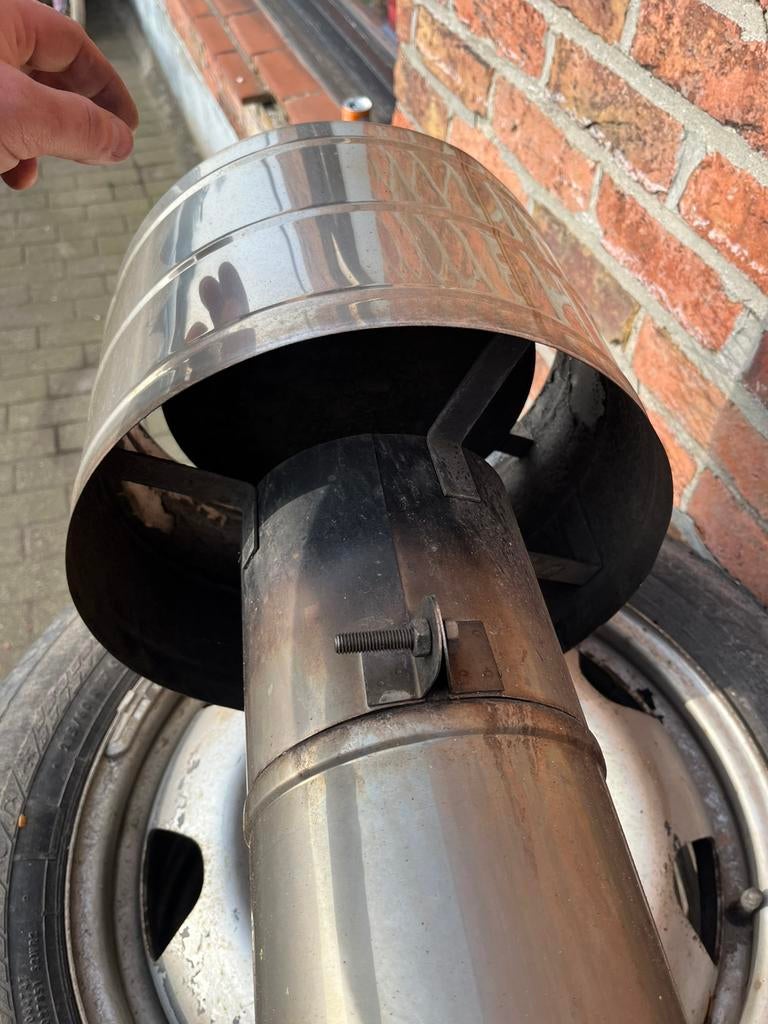 Trekkap schouw, bevestiging muur 15cm diameter, Ophalen, Gebruikt, Vrijstaande haard, Houthaard
