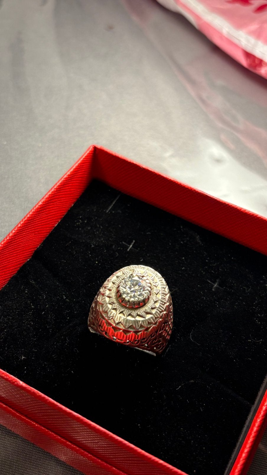 moissanite silver ring, Ophalen, Zo goed als nieuw, Dame of Heer, Met edelsteen
