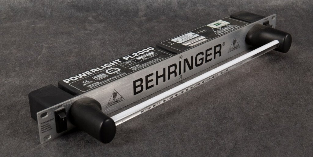 BEHRINGER POWERLIGHT PL2000, Muziek en Instrumenten, Licht en Laser, Ophalen of Verzenden, Nieuw, Licht