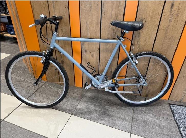 Nieuwe mountainbike, 26 inch, Velgrem, 49 tot 53 cm, Zo goed als nieuw