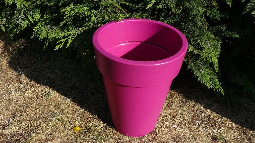 Pot de fleurs fushia, Balcon, 40 à 70 cm, 25 à 40 cm, Rond