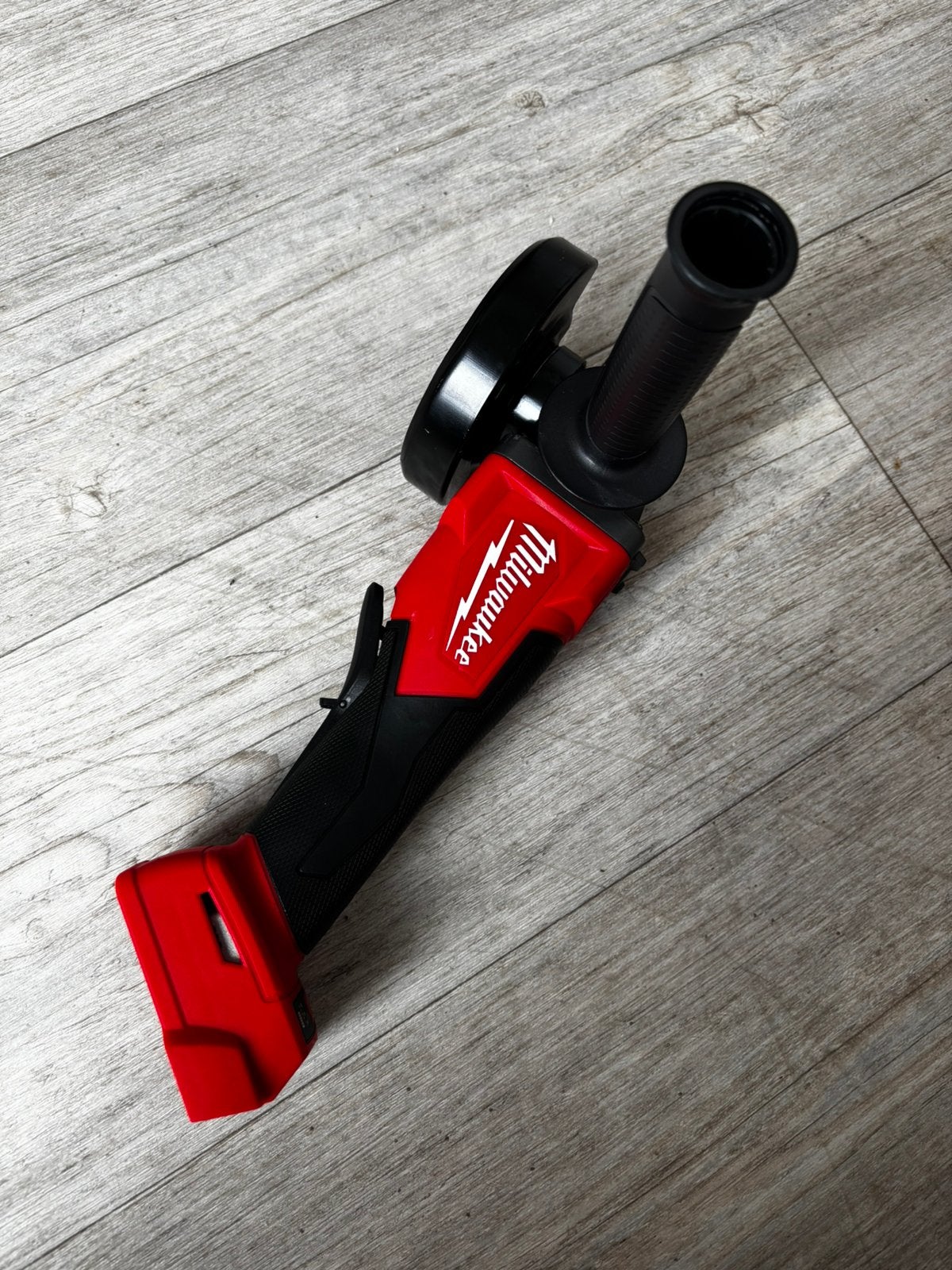 Milwaukee M18 disqueuse contrefacon, Enlèvement ou Envoi, Comme neuf, Milwaukee
