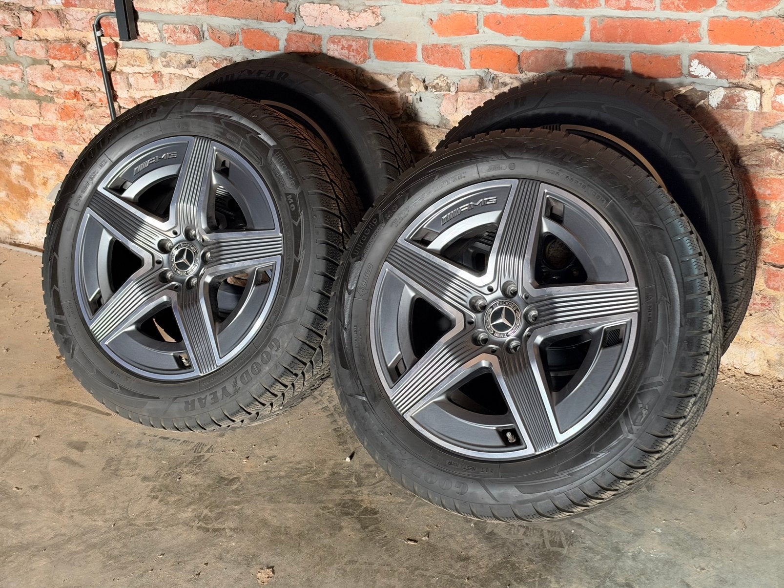 19p velgen Mercedes AMG GLC nieuw model, Banden en Velgen, Winterbanden, 235 mm, Ophalen