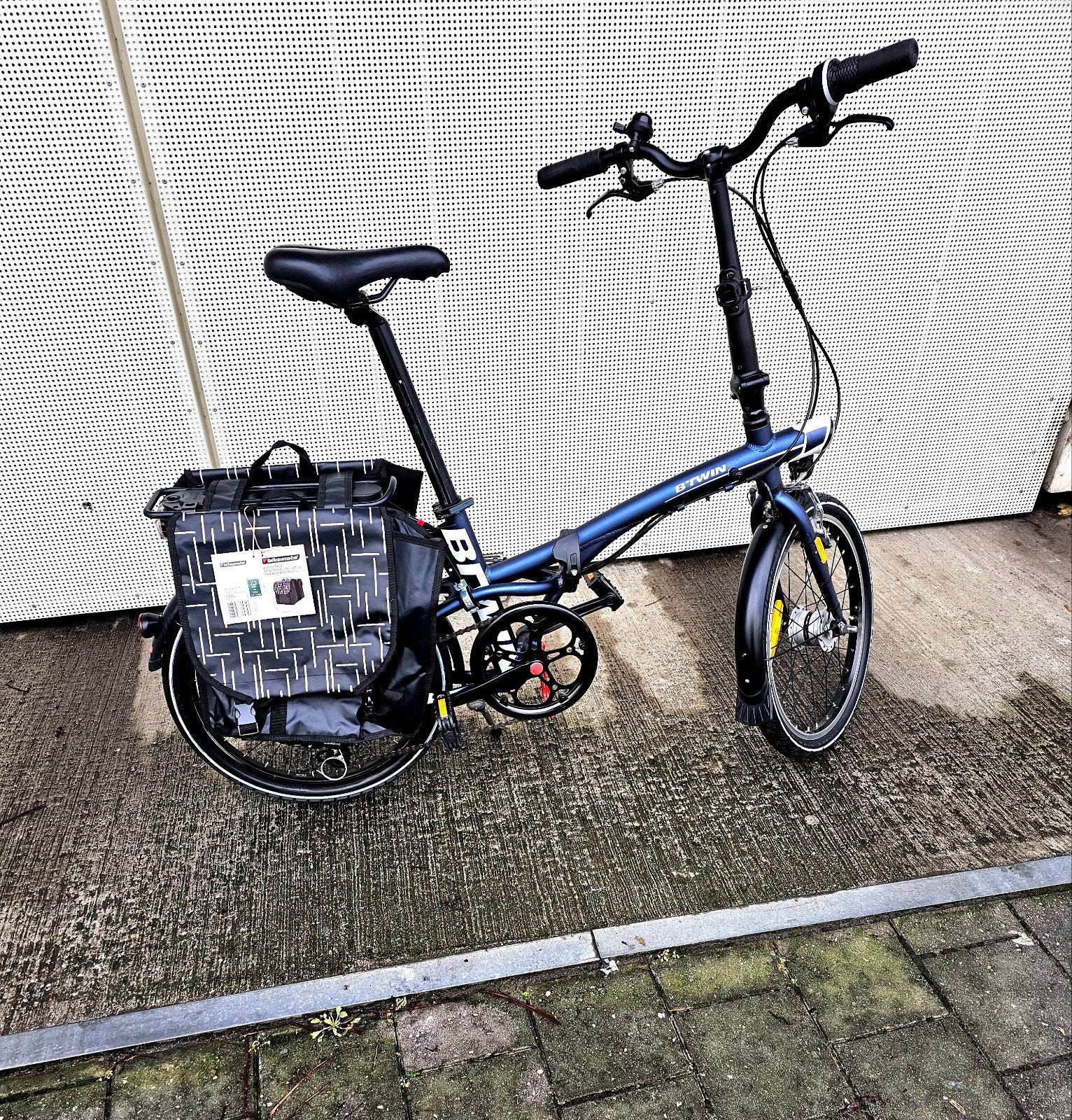 Btwin Tilt 500 opvouwbare fiets, Fietsen en Brommers, Fietsen | Vouwfietsen, Velgrem, Versnellingen, Zo goed als nieuw, Ophalen